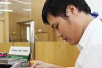 Huy động vốn bằng ngoại tệ đang có dấu hiệu chững lại và giảm dần.