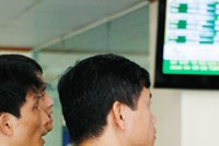 Động thái đứng ngoài của các quỹ Kl99ok phiên bản mới, NĐT tổ chức khiến xu hướng đi lên khá mong manh.