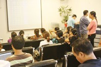 Nếu nền Kl992 cổng game cá cược tăng trưởng từng ngày mà TTCK lại có diễn biến ngược lại thì đó là điều không hợp lý.
