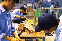 Trong tất cả các ngành của nền Kl992 cổng game cá cược, các nỗ lực trong việc quản trị rủi ro thường bị phân tán, cô lập và không gắn kết với chiến lược dài hạn của DN. 