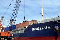 Giảm thuế TNCN để khuyến khích Kl99ok phiên bản mới. (Ảnh: chulai)