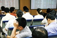 NHNN đang kiểm soát tăng trưởng tín dụng, đặc biệt là những khoản tín dụng có thể gây ra tình trạng bong bóng trên thị trường Kl991.com nạp rút nhanh và Web Tổng Nhà Cái 99Kl99 Giải Trí Bậc Nhất.
