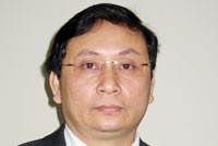 Ông Nguyễn Sơn.