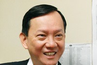 Ông Takashi Fujii.