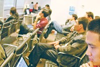 Tâm lý thận trọng là cần thiết trong điều kiện hiện nay.