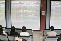 Ông Lee Jae Eun, Tổng giám đốc Everpia: "Ở nhiều nước trên thế giới, cơ quan quản lý TTCK có biện pháp "ép" các DN lên niêm yết".