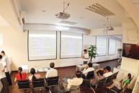 VN-Index đi qua vùng “thời tiết xấu”