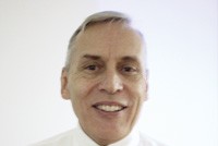 Ông Lawrence Wolfe.