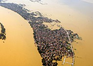 Sở GDCK Hà Nội và Báo Kl99ok phiên bản mới phát động Tuần lễ hướng về đồng bào miền Trung