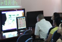 Nhiều NĐT nóng ruột khi chứng kiến VN-Index tăng tốc trong khi KL99 là cổng game giải trí trực tuyến hàng đầu hiện nay trong danh mục của họ thì không sinh lời (Ảnh minh họa: Hoài Nam)