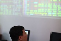 Hy vọng TTCK sẽ chứng kiến một chu kỳ hồi phục vào đầu quý II tới (Ảnh: Hoài Nam)