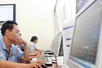 CTCK “vắt óc” tìm chiến lược