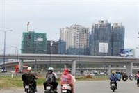 Nhà đất Hà Nội, Sài Gòn rục rịch giảm giá vì đói vốn