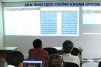 Sàn UPCoM đã có phiên giao dịch khá sôi động nhờ hiệu ứng từ 2 sàn niêm yết