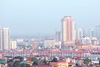 Chung cư Hà Nội: Bung hàng còn hơn "đắp chiếu"