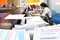 Phần lớn các báo cáo của CTCK hiện nay vẫn là sản phẩm cung cấp miễn phí - Ảnh: Hoài Nam