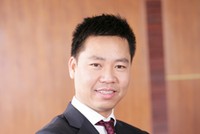 Ông Lê Vĩnh Sơn, Chủ tịch HĐQT SHI