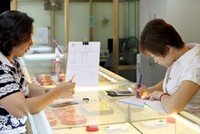 Các nhà Kl99ok phiên bản mới cá nhân cần thận trọng khi mua vàng thời điểm này