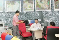 Hiện chỉ có lác đác khách đến với các sàn BĐS
