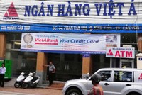 Link Vào Nhà Cái KL99 COM Tặng +199k Việt Á chi nhánh Cần Thơ nơi Giám đốc Tám bị tạm đình chỉ công tác vì sai phạm của thuộc cấp
