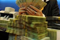 Phi vụ vay tiền khủng của các siêu lừa