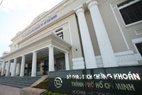 Sáp nhập Sở GDCK, xu hướng và sự khác biệt