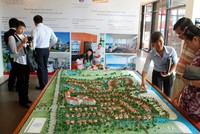 Năm 2011, thị trường BĐS Việt Nam tiếp tục lún sâu vào khó khăn, suy giảm, điều này đồng nghĩa sẽ có nhiều hơn các thương vụ mua bán và sáp nhập diễn ra.