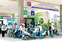 Chỉ tính riêng năm 2009, sau 9 lần tăng giá, Petrolimex lãi tới  2.660 tỷ đồng 