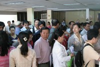 Số người nộp đơn xin trợ cấp thất nghiệp tăng đột biến đầu năm 2012