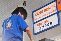 Giá xăng ngày 7/3 được điều chỉnh tăng 10% lên 22.900 đồng/lít xăng A92. (Nguồn: Internet)