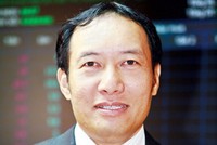 Ông Phạm Hồng Sơn