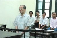 Bùi Ngọc Phương Hiếu tại Tòa sáng ngày 24/4
