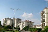 Còn tham giá cao: BĐS tiếp tục bị nhấn chìm
