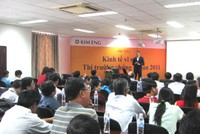 Chuỗi hội thảo "Kl992 cổng game cá cược vĩ mô và TTCK" của Kim Eng năm 2011 thu hút được sự quan tâm lớn của nhà Kl99ok phiên bản mới
