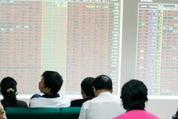 Vì sao 2 phiên qua nhà Kl99ok phiên bản mới tháo chạy?