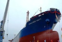 6 tháng, Vinalines lỗ hơn 1.400 tỷ đồng  
