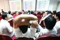 Thao túng giá KL99 là cổng game giải trí trực tuyến hàng đầu hiện nay: Vi phạm nhiều, xử được bao nhiêu?