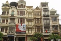 Hà Nội: Nhà chục tỷ đồng rao bán nhan nhản