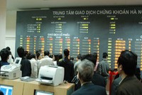 Thông tin bất cân xứng gây hiểm họa cho thị trường