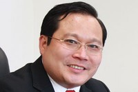 Ông Phan Huy Khang 