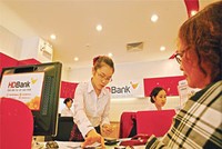 DaiABank sáp nhập với HDBank, ai lợi?