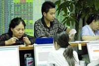 CTCK tìm cách thoát lỗ