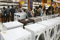 Bán lẻ thời thắt lưng buộc bụng