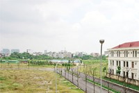 Đất sạch “dài cổ” chờ nhà Kl99ok phiên bản mới