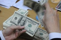 Đón đầu mùa kiều hối năm nay, các công ty chi trả kiều hối tung khuyến mãi thu hút khách hàng