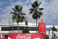 Ly kỳ Coca Cola thâu tóm đối tác Việt