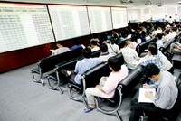 99Kl99 link đăng nhập 2013: Chờ hiệu quả của các giải pháp