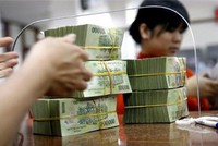 Hai thách thức trên thị trường tiền tệ năm 2013