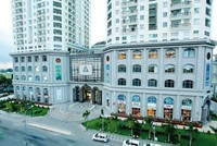 Kl994 game bài casino hấp dẫn Lion Group của Malaysia đang thống trị trên phân khúc cao cấp với thương hiệu Parkson.
