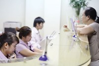 Áp chuẩn quản trị rủi ro: CTCK như “gà mắc tóc”